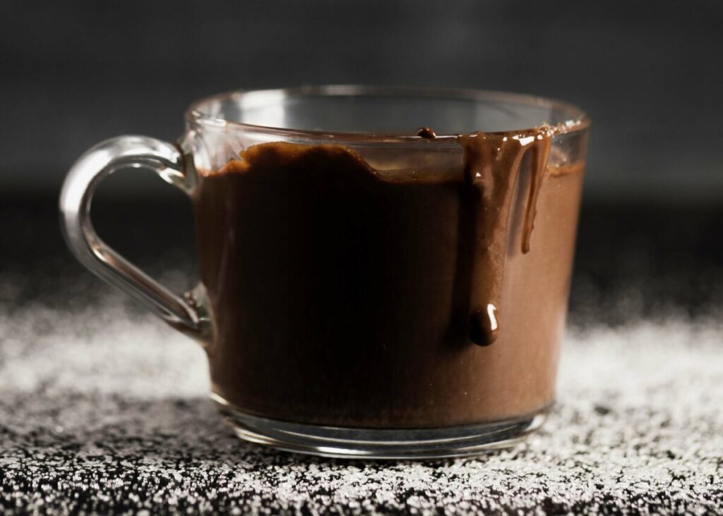 Descubre la excelencia en chocolateras: Clima Hostelería, Corequip y +FRED. Versatilidad, calidad y rendimiento en cada detalle. ¡Eleva tus bebidas calientes ahora!