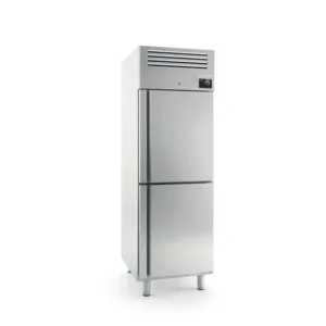 Home Armarios de refrigeración y congelación Serie AGB marca INFRICO