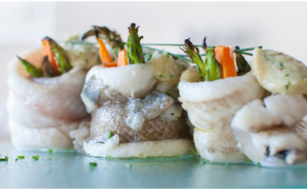 ROLLITOS DE LENGUADO CON VERDURAS