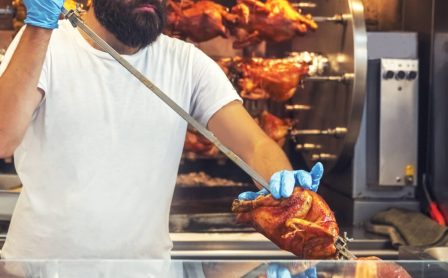cómo montar un asador de pollos